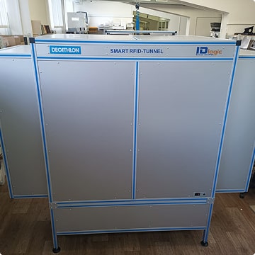 устройство  автоматического считывания меток  